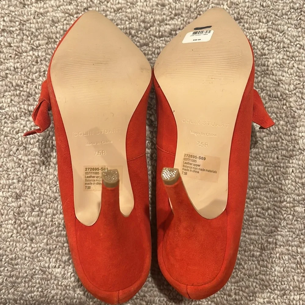 Colin Stuart red suede heels, size 7.5 with removable/moveable bow NEW! - Picture 5 of 7